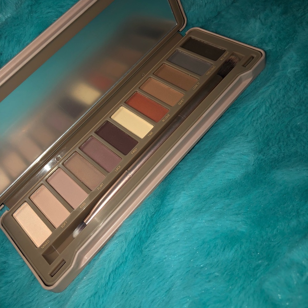 Beauty Creations Barely Nude 2 Eyeshadow Palette